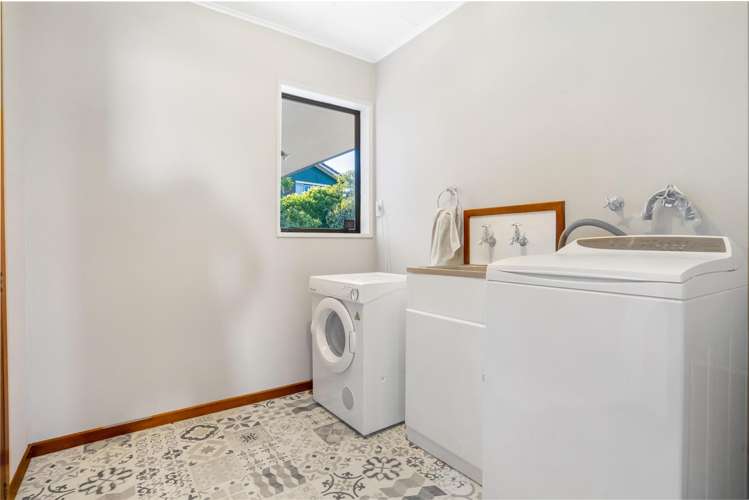 12 Hamilton Avenue Winton_11