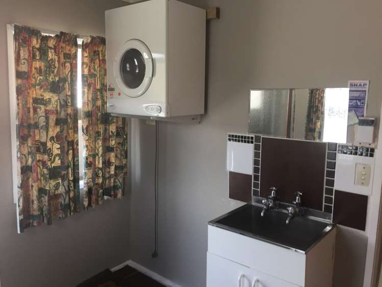 28 Everglade Drive Goodwood Heights_11