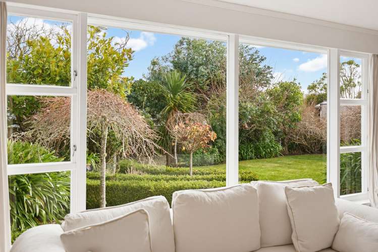 11 Chudleigh Grove Churton Park_5