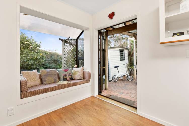 12 Bosnyak Drive Te Atatu South_6