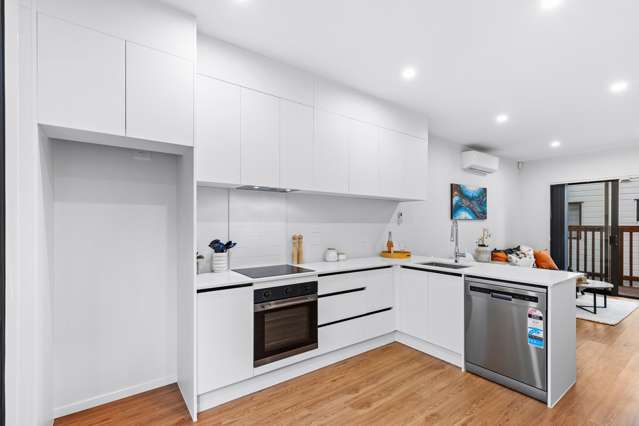 12b Woodhouse Place West Harbour_3