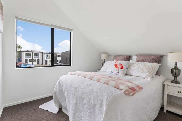 26 Barneys Farm Road Clendon Park_11