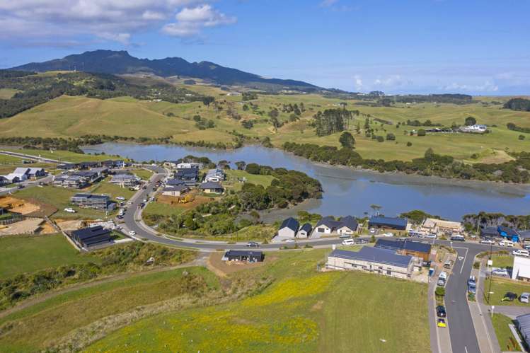 7 Kanuka Street Raglan_7