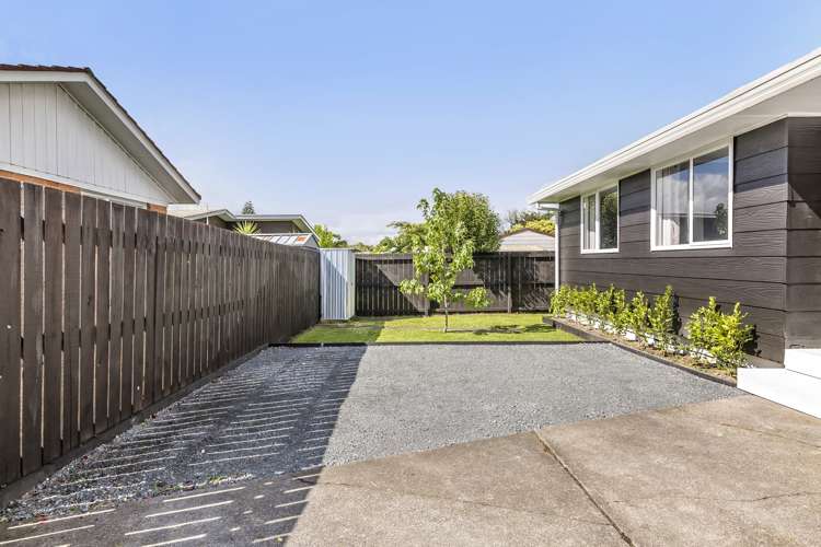 2/37 President Avenue Papakura_25