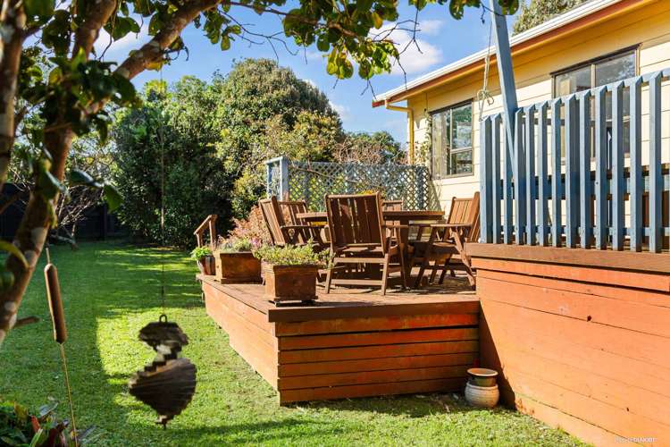 401 Oaia Road Muriwai_14