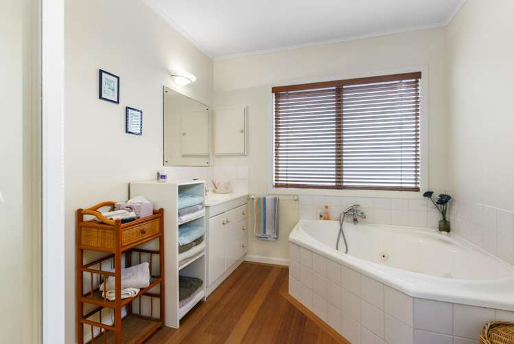 45 Riverlea Avenue Pakuranga_16