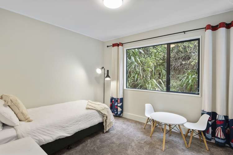 12 Owhiro Bay Parade Owhiro Bay_16