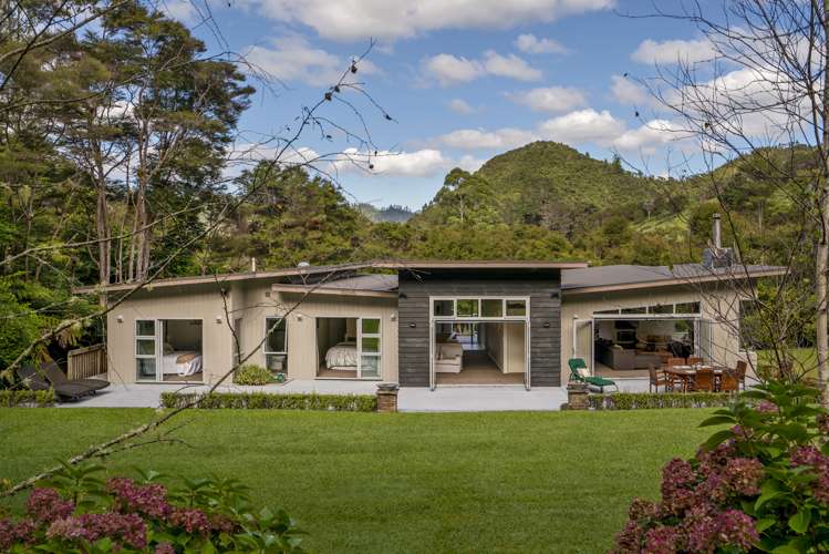 200 Hikuai School Road Hikuai_0