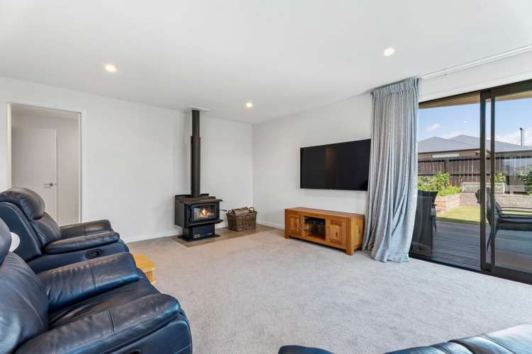 7 Tahi Street Albert Town_7