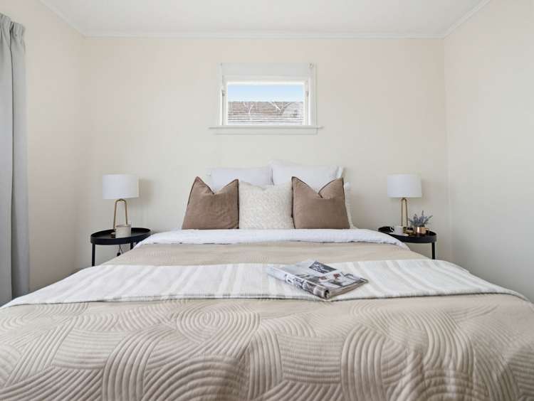 43a York St Hamilton East_13