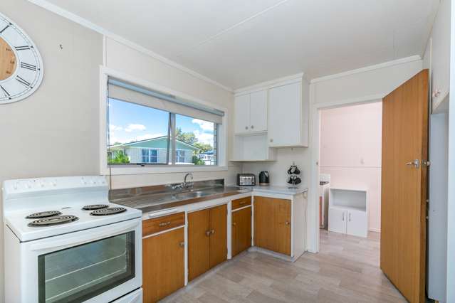 8a Tanekaha Place Pukete_3