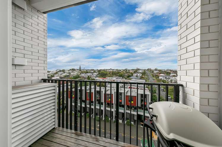 502/1817A Great North Road_4