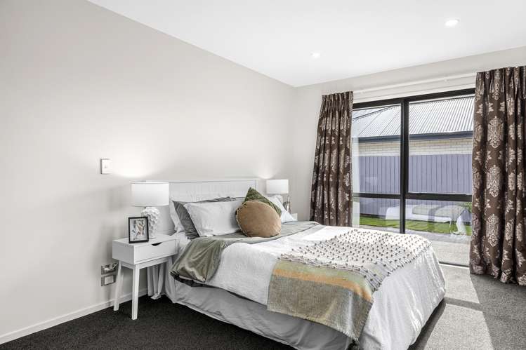 10 Temple Avenue Lincoln_12