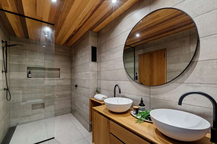 124a Seaview Road Piha_32