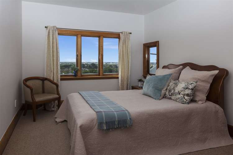 25 Heaton Rhodes Place Cashmere_18