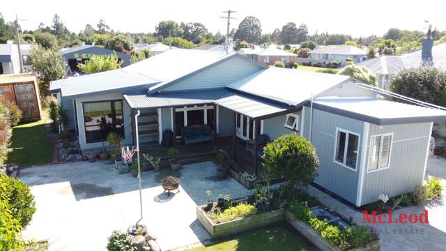 86 Michael Street Rakaia_1