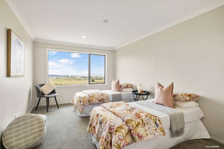 1237 Miranda Road Miranda_24