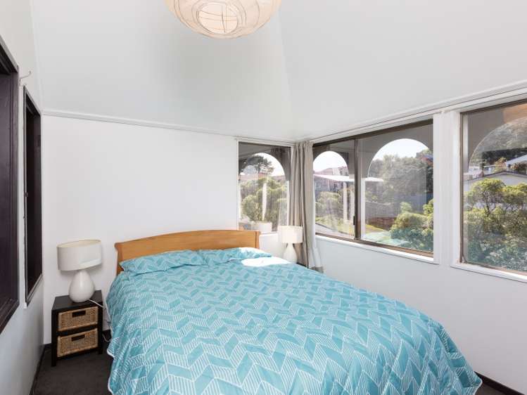 144 Akaroa Drive Maupuia_7