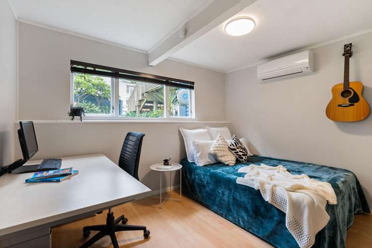 66 Hungerford Road Houghton Bay_9