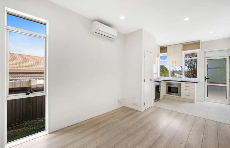 123A Whitford Road Northpark_2