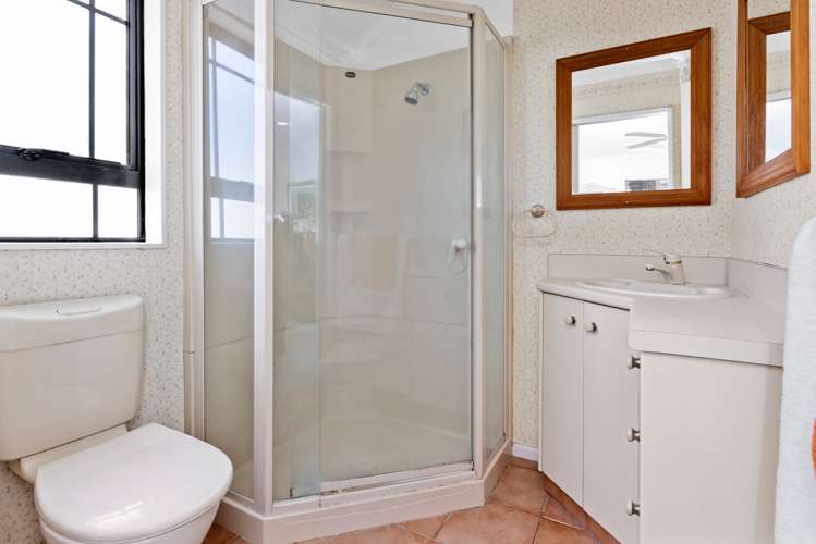 10 Cheval Place Taradale_10