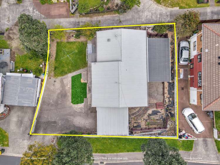 2/248 Sturges Road Henderson_16