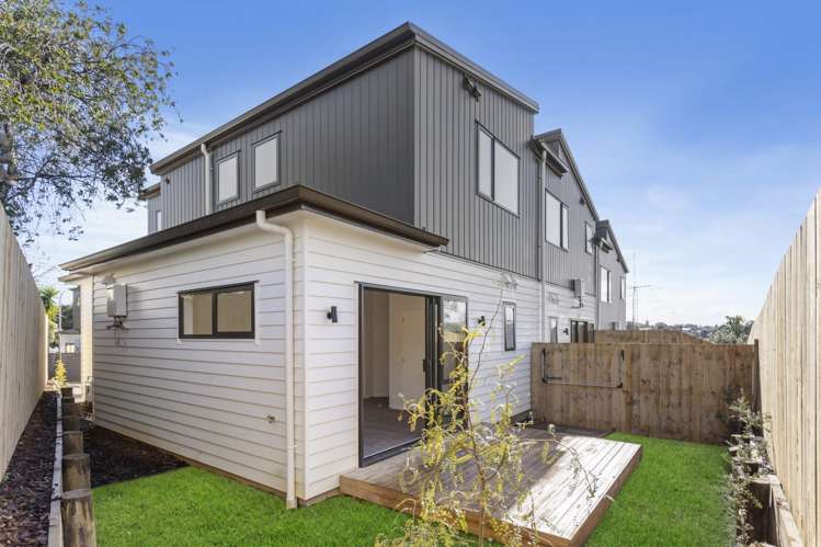 8B Tahinga Street 10887_13