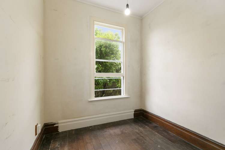 24 Hargreaves Street Mount Cook_19