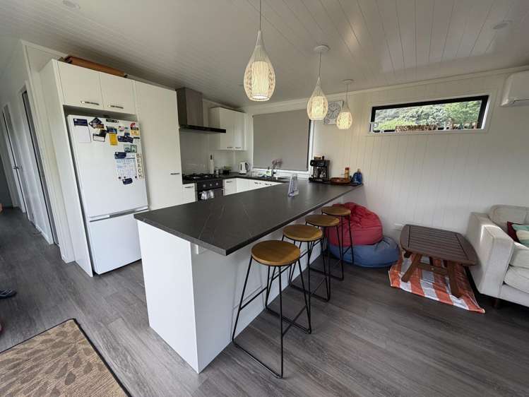 8A Holland Close Pauanui_2