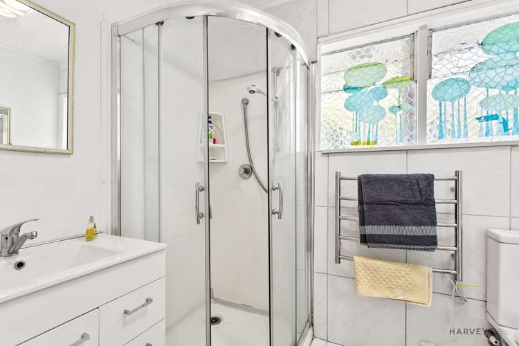 48 Fairmount Road Titirangi_15