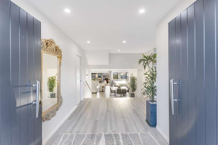 13 Michael Richard Place_1