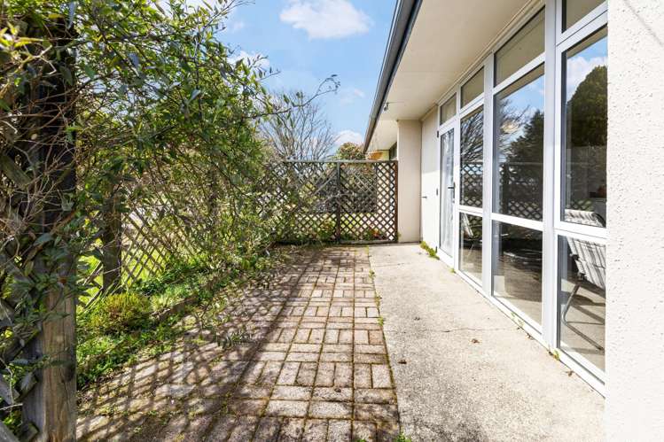 2/18 Carnot Street Glenholme_12