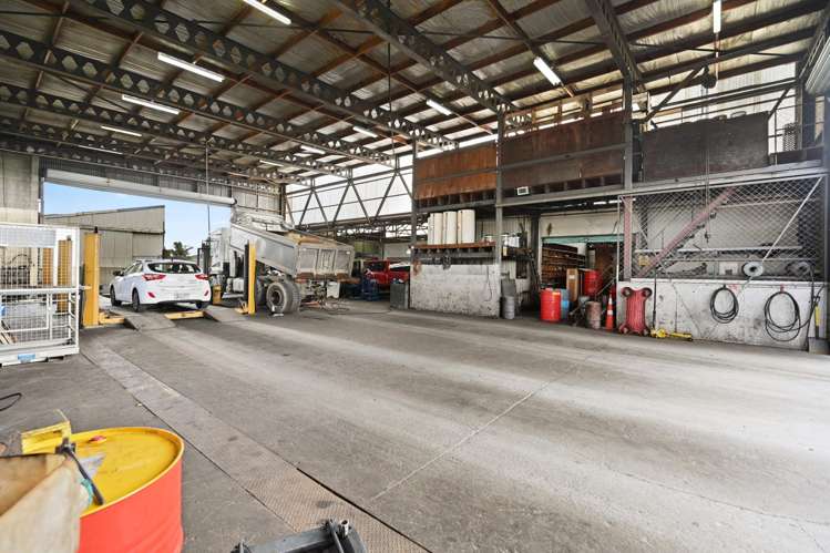 9 and 15 Park Avenue Huntly_7