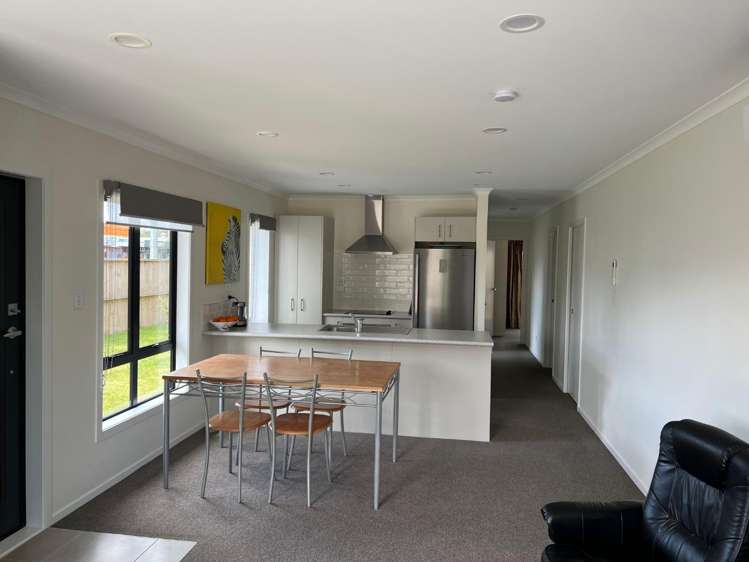 1/255 Peachgrove Road 10458_2