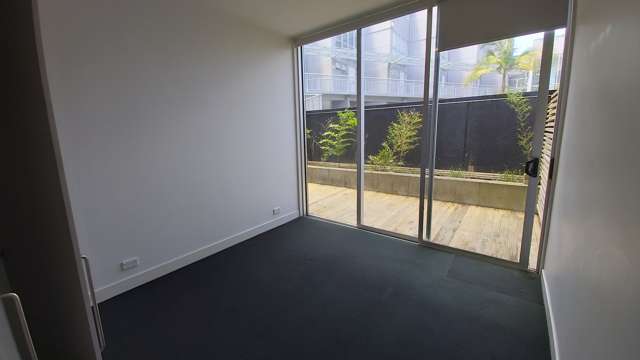 4 Fisher Point Drive 1664_4