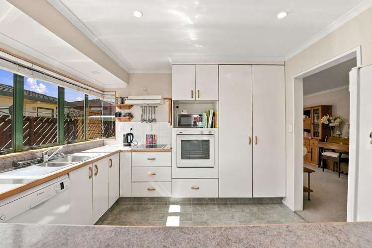 5A Fairway Avenue Mt Maunganui_13