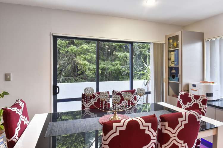 82 Eugenia Rise Totara Heights_17