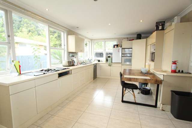 16 Dunbar Place 11139_2