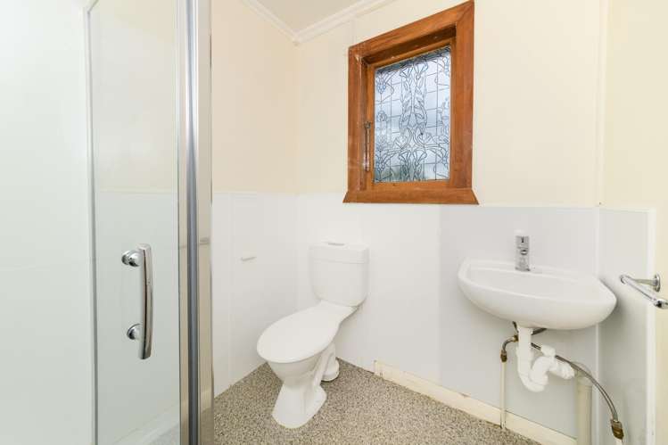 24 Main Street Marton_30