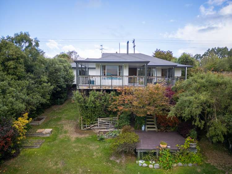 1692b Cust Road Cust_24