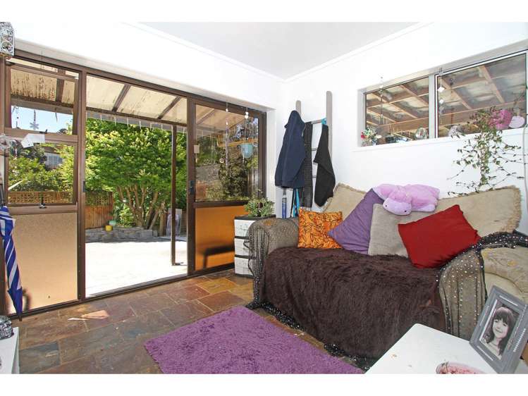 2/871 East Coast Road Northcross_12