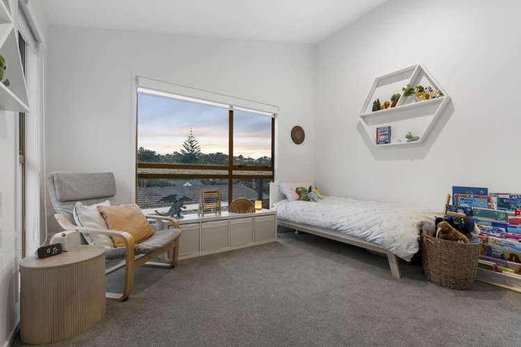 2/16 Sandiacre Way Browns Bay_17