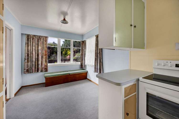 15 Whitcombe Road_5