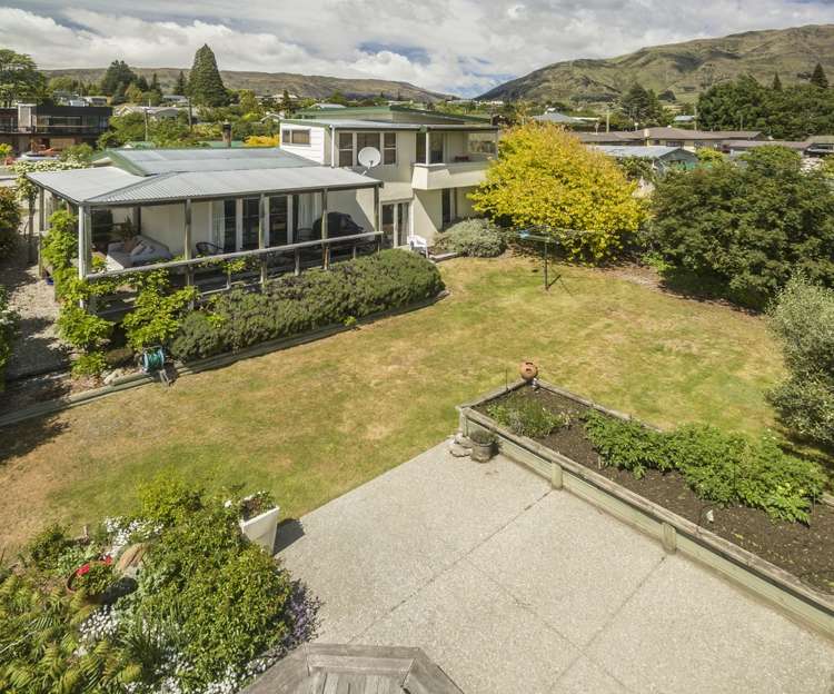 149 Warren Street Wanaka_20