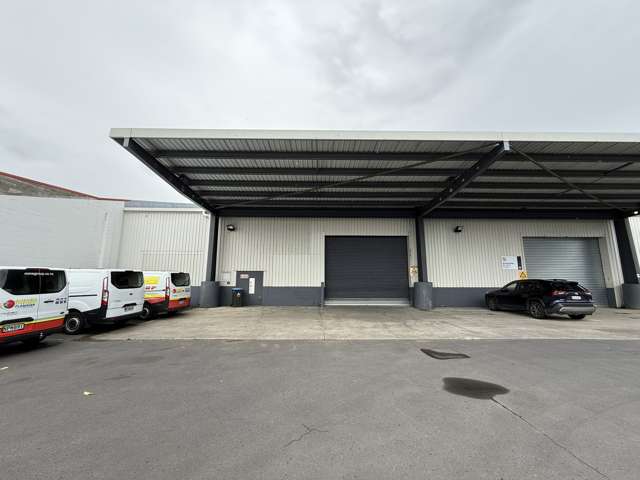 Versatile 1,736sqm Warehouse & Office