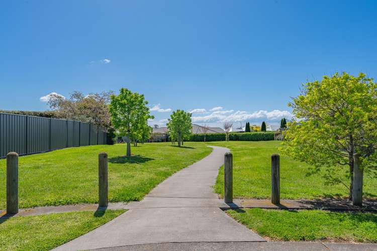 8 Karoola Place Havelock North_13