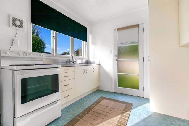 12a Seddon Street Glenholme_1