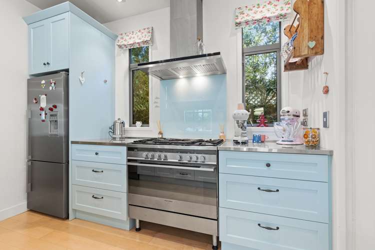 94 Saint Martins Road Saint Martins_16