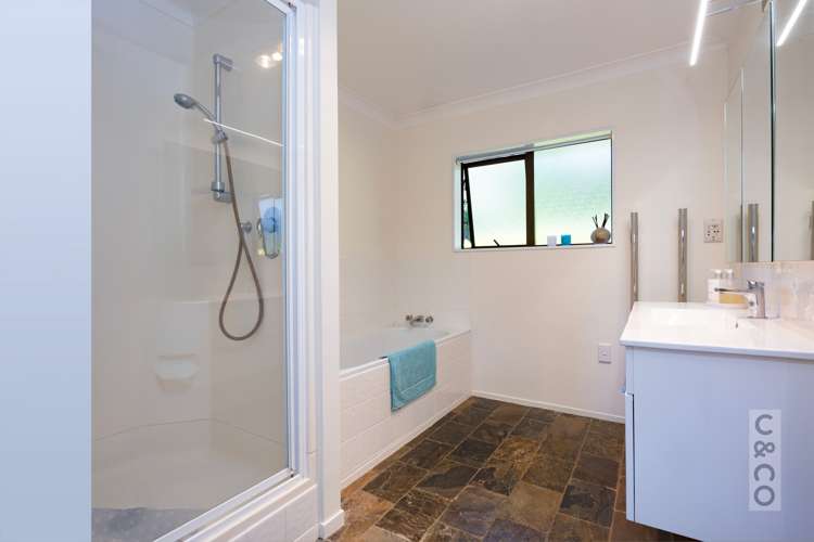 29 Sarah Todd Lane Waimauku_31