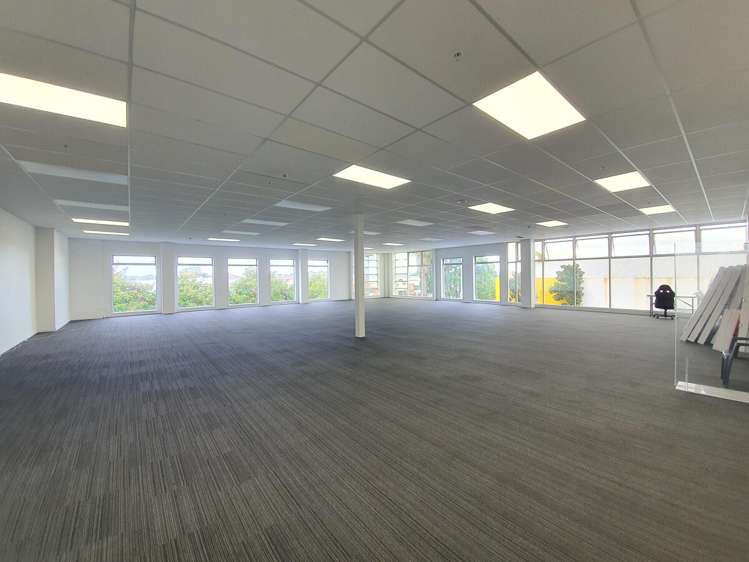 131 Lincoln Road Henderson_9
